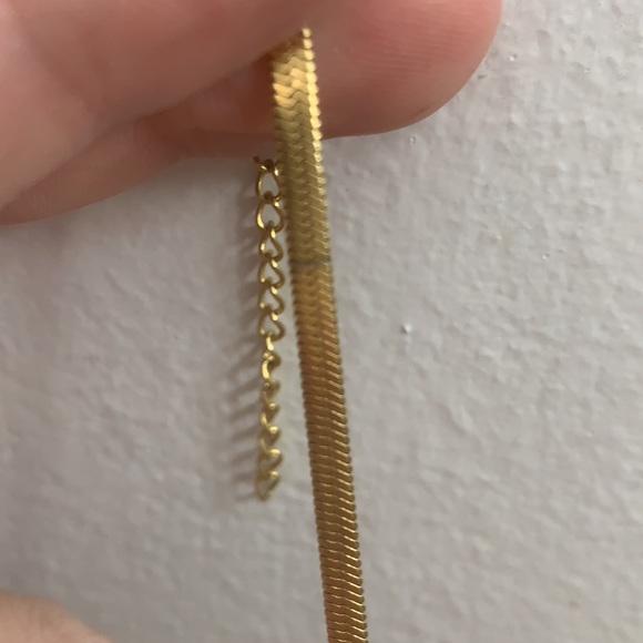 18K Gold Plated Herringbone Necklace - Picture 2 of 7